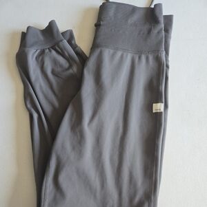 Vuori Daily Legging Green Color xsmall size